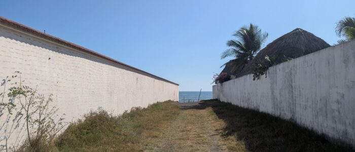 PXL_20251220_203328921.MP